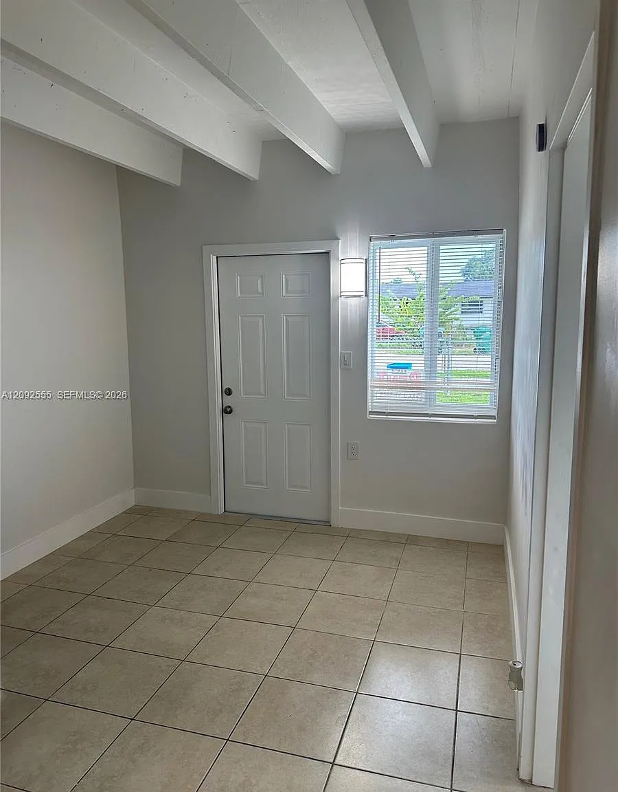 26700 SW 138th Ct — Photo 3