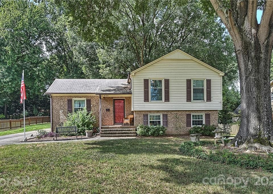 1st image of 4100 Tyndale Ave