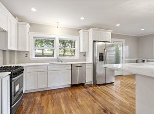 46 Quincy St, Watertown, MA 02472