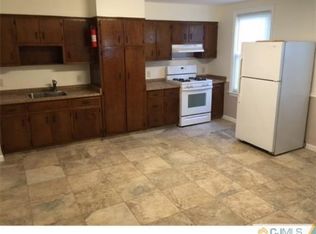 15 Doughty St, Raritan, NJ 08869