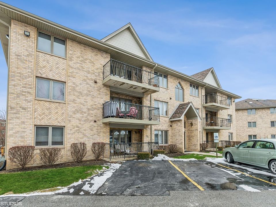 1st image of 5150 Shadow Creek Dr Unit 11