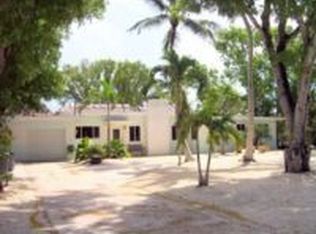 28 Sunset Cay Rd, Key Largo, FL 33037