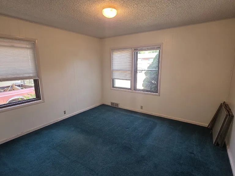 3565 Eccles Ave #UP — Photo 4