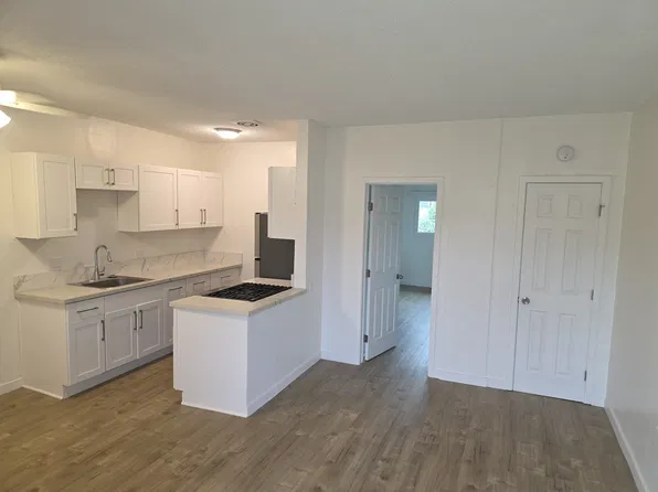 1837 W Sumac Ln #5, Anaheim, CA 92804