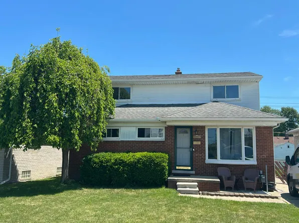 25424 Pattow St, Roseville, MI 48066