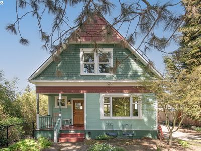 2115 NE Holman St, Portland, OR, 97211