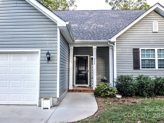 5th image of 924 Marshville Olive Branch Rd