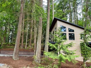 103 Sudden Valley Dr, Bellingham, WA 98229