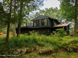 10 High Wood Rd, Staatsburg, NY 12580