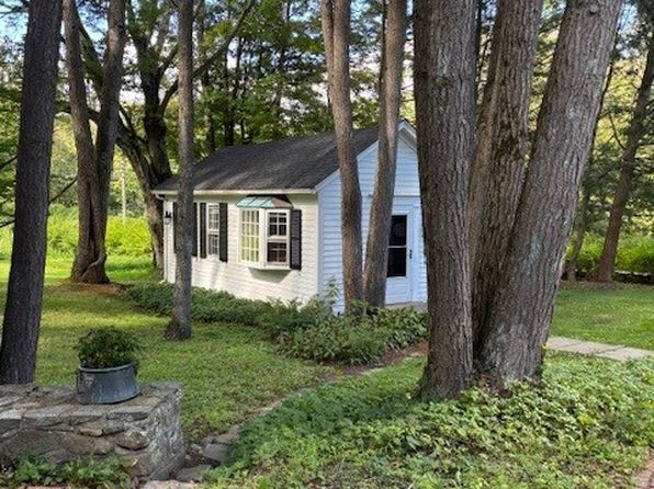 3 W Meetinghouse Rd #0