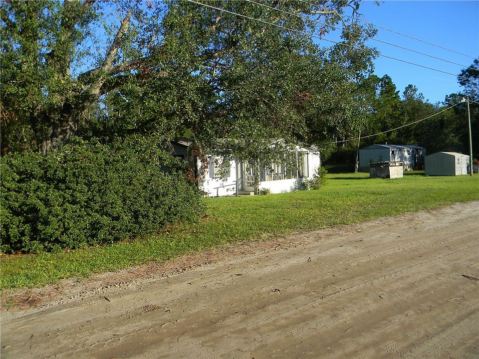 2nd image of 75966 W Mentoria Rd