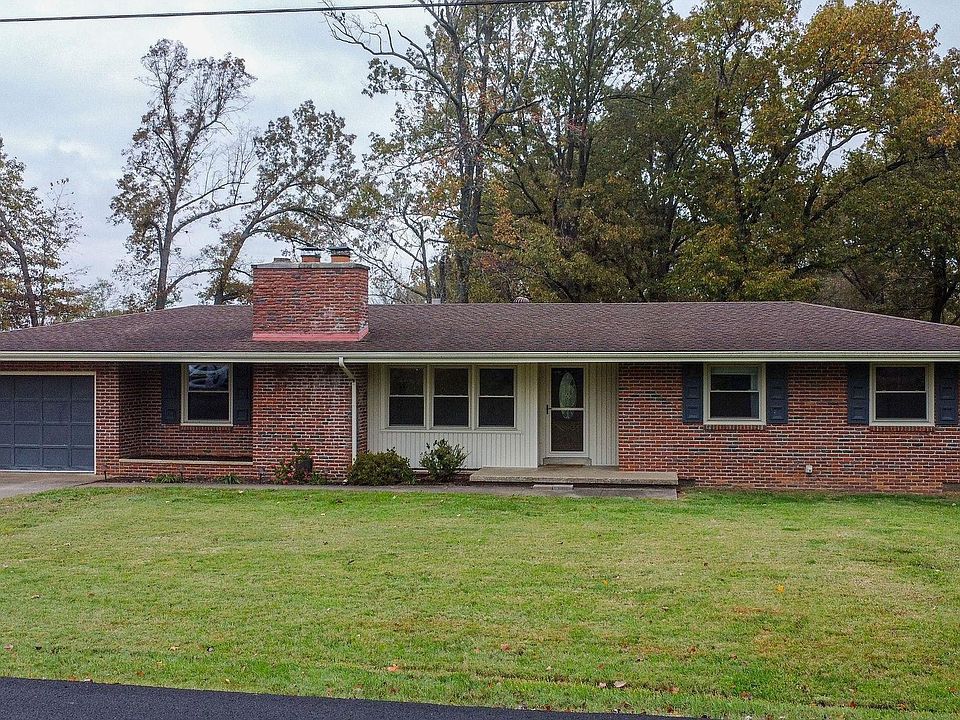 1st image of 213 18th St