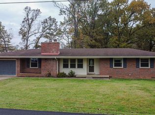 213 18th St, Benton, KY 42025