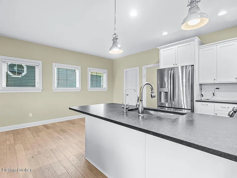 825 Artisan Pkwy — Photo 15