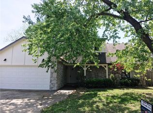 2938 W 65th St S, Tulsa, OK 74132