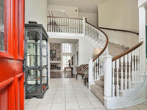 5th image of 3123 Ivy Falls Dr