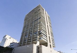 4th image of 999 Green St APT 903