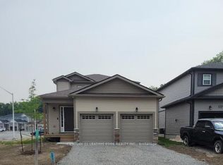 180 Wild Rose Dr, Gravenhurst, ON P1P0B4