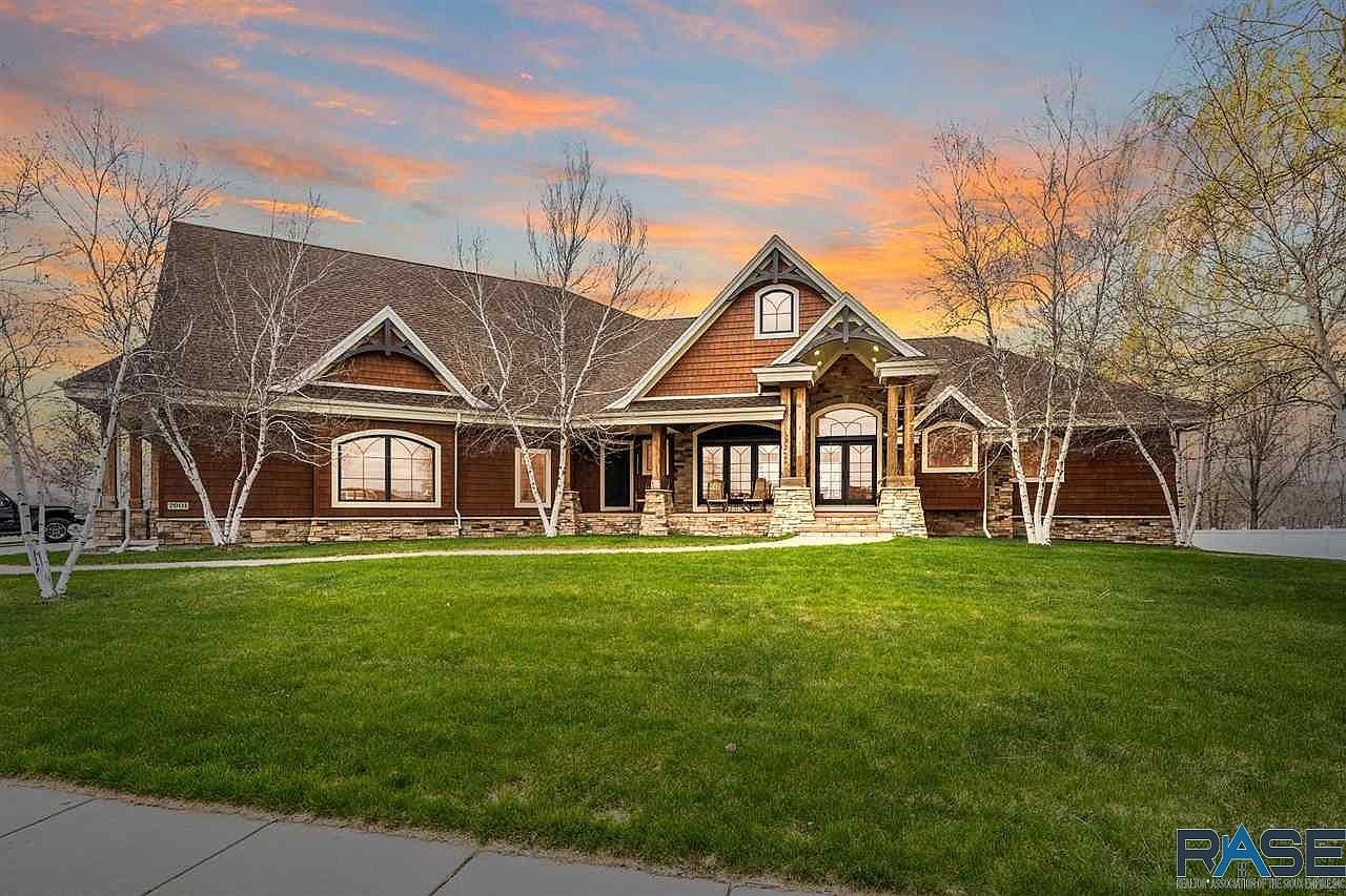 7601 S Audie Ave Sioux Falls Sd 57108 Mls 22101888 Zillow