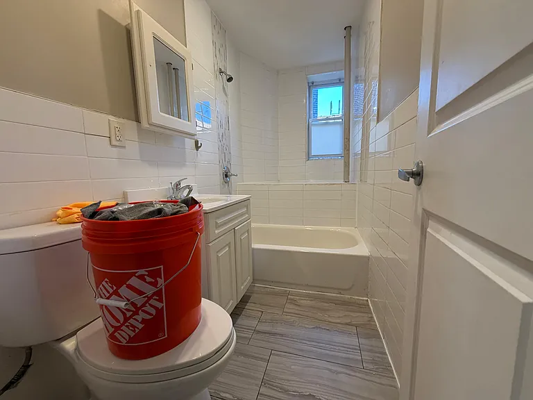 158 Bergen Ave #42 — Photo 4