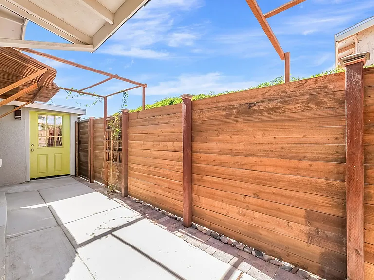 5149 Poncho Cir — Photo 24