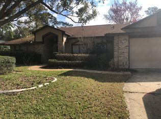 421 Soft Shadow Ln, Debary, FL 32713