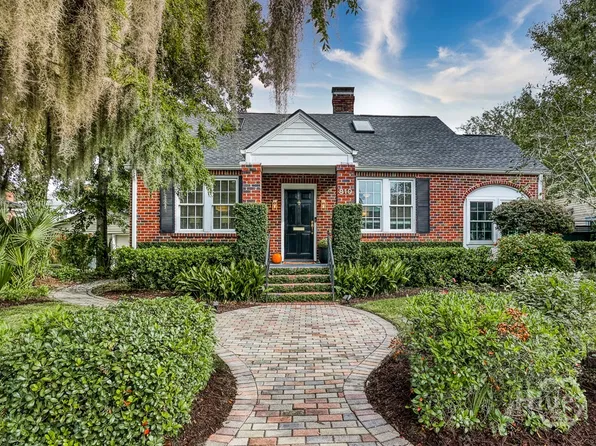 810 Maupas Avenue, Savannah, GA 31401