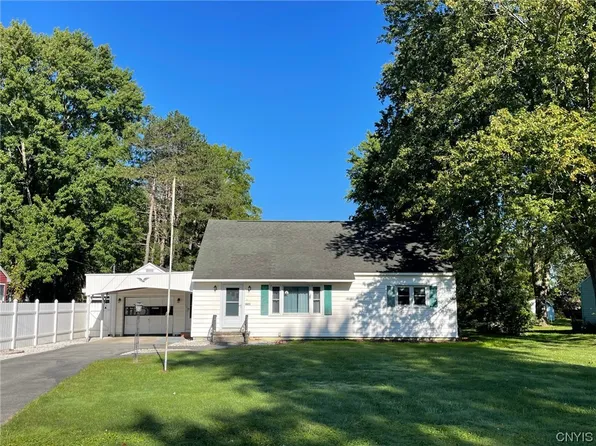 5627 E Main St, Verona, NY 13478