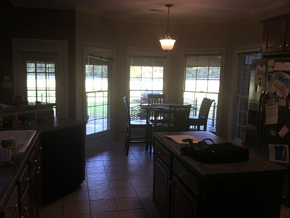 Kitchen & Breakfast nook