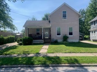 291 Daisy Ave, Berea, OH 44017