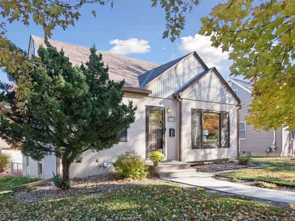5613 York Ave S, Edina, MN 55410