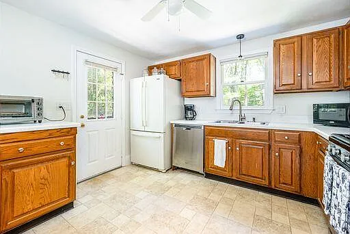 12 Pinehurst Dr — Photo 15