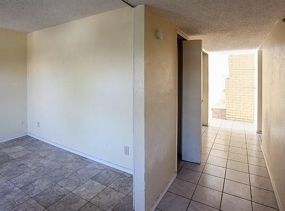 5th image of 2918 Santa Anna Ave