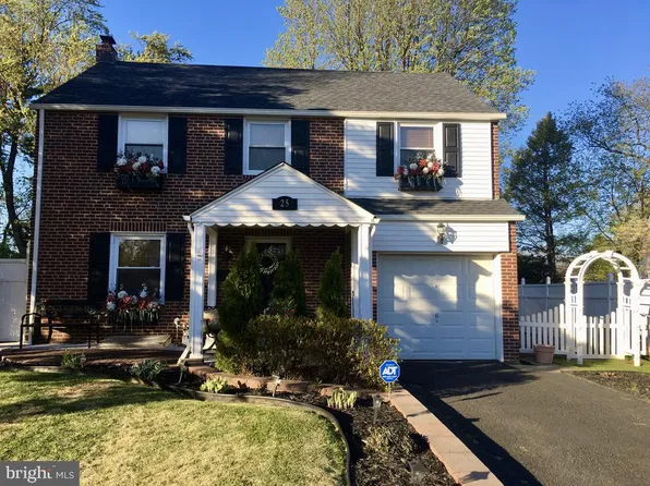 25 Johns Rd, Cheltenham, PA 19012