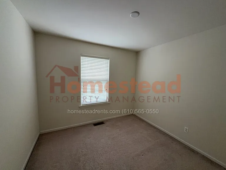 244 S Azalea Ct — Photo 23