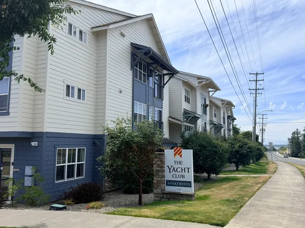 Yacht Club Apartments, 1310 W Marine Dr #9a178ad86, Astoria, OR 97103