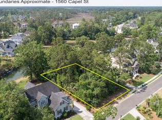 1560 Capel St, Mount Pleasant, SC 29466