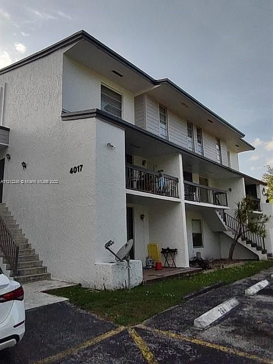 1st image of 4017 N University Dr #206