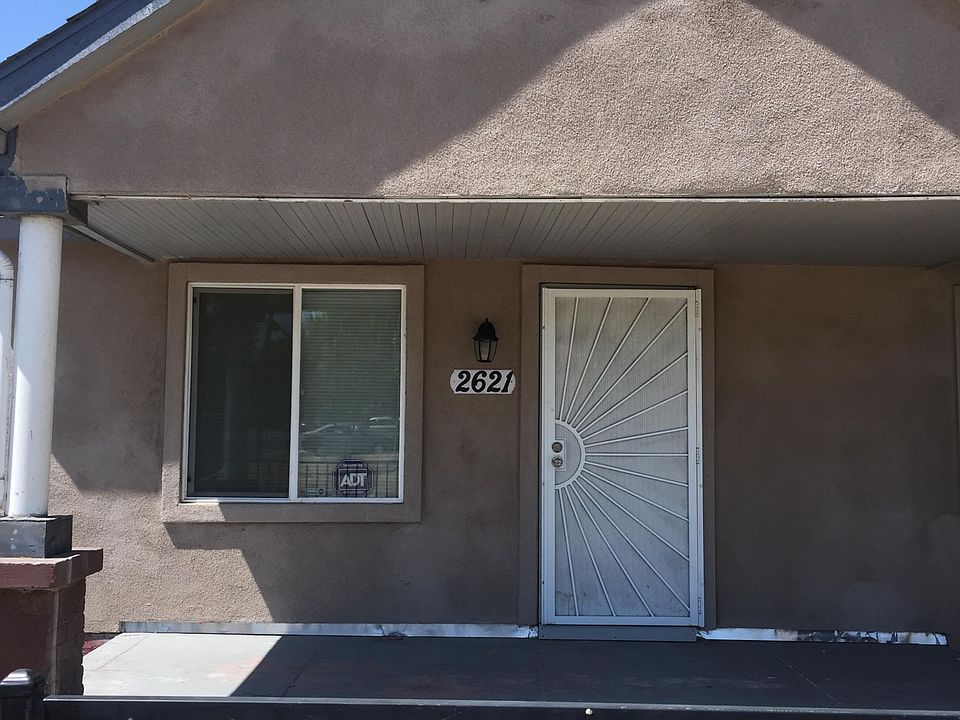 1st image of 2621 Evergreen St