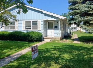 705-721 Maple St, Fostoria, OH 44830