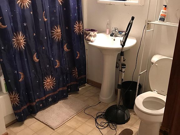 4th image of 4729 Pizarro Ct #1
