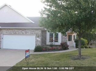 3340 Sunburst Dr, Bettendorf, IA