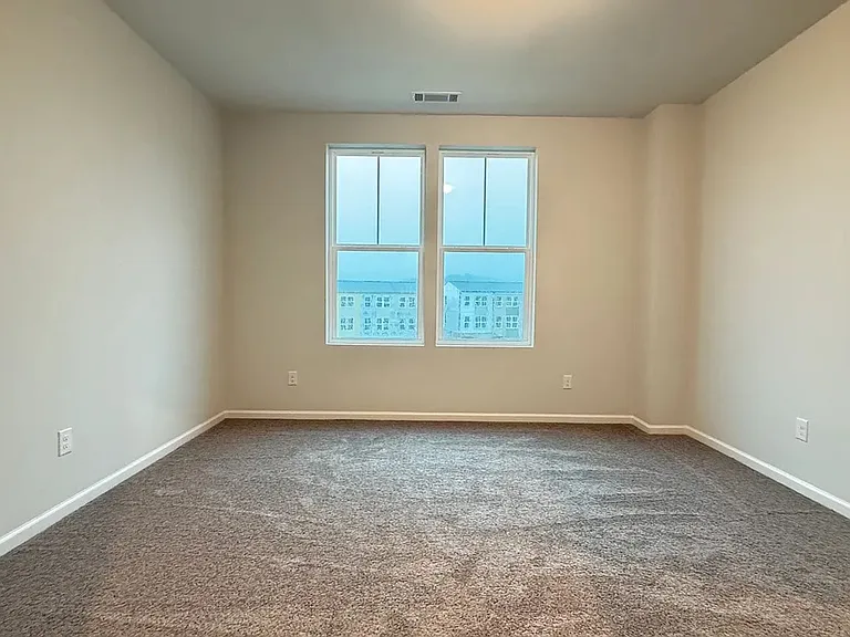 2711 Stream Valley Ln NW — Photo 15