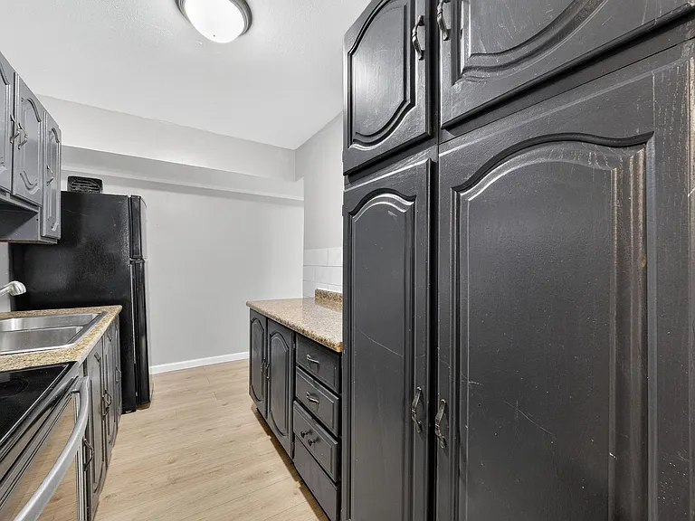 251 Midlothian Rd — Photo 14