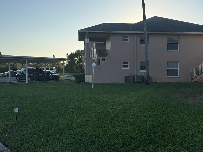 24 Cosmopolitan Dr #11 — Photo 21