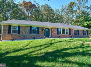 7026 Kelly Rd, Warrenton, VA 20187
