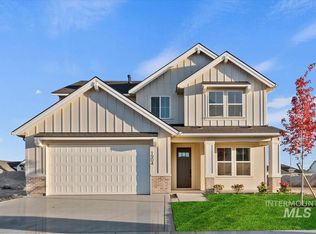 6745 N Magic Mallard Ave, Meridian, ID 83646