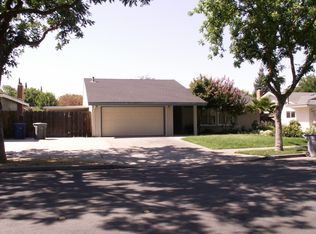 1974 E Alexander Ave, Merced, CA