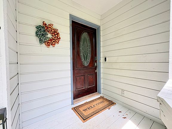 5th image of 105 Shaftsbury Rd