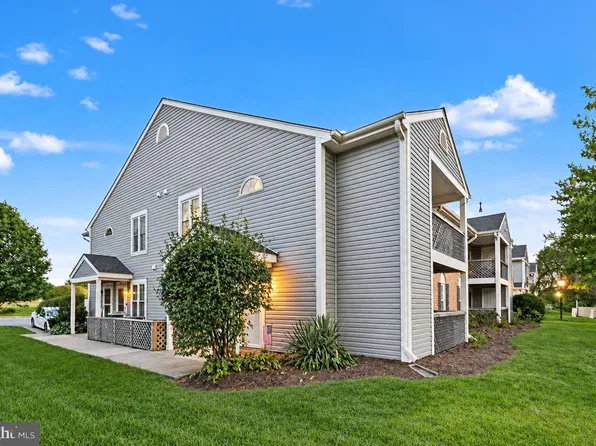 7860 Waverley Mill Ct, Gainesville, VA 20155